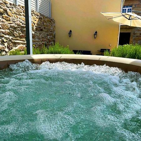 Cantinho D'Aldeia - Jacuzzi Guarda Exterior foto